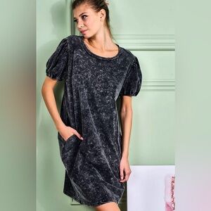 B6. NEW BiBi Boho Mineral Wash Black Puff Sleeve Dress W/Pockets NEW Item